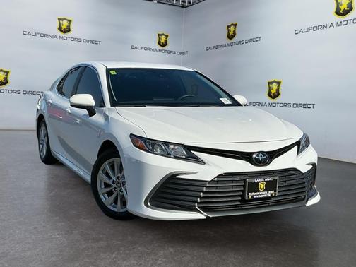 Ice Cap 2023 Toyota Camry LE