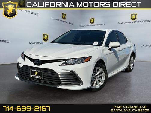 Ice Cap 2023 Toyota Camry LE