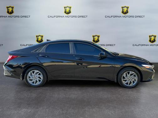 2025 Hyundai ELANTRA HEV Blue