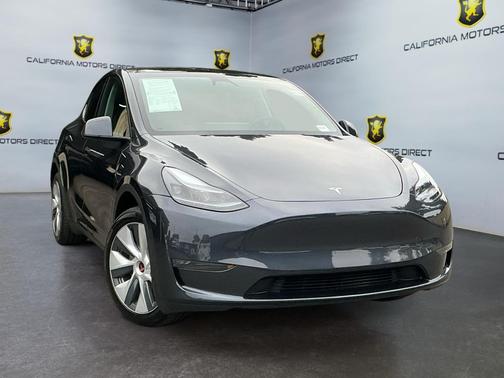 2024 Tesla Model Y Long Range Dual Motor All-Wheel Drive