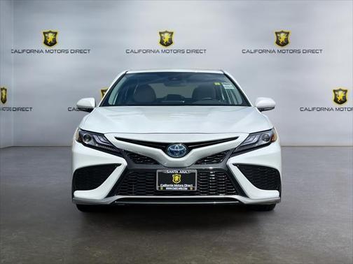 2024 Toyota Camry Hybrid SE