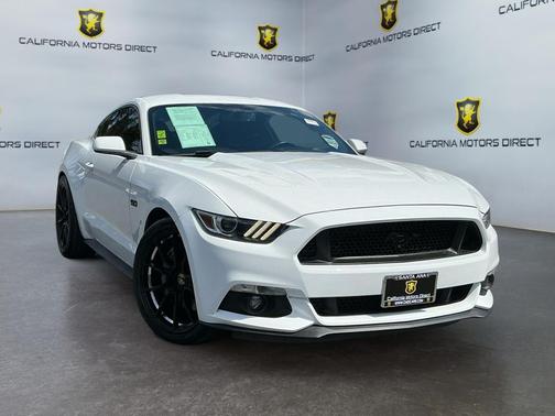 OXFORD WHITE 2017 Ford Mustang GT
