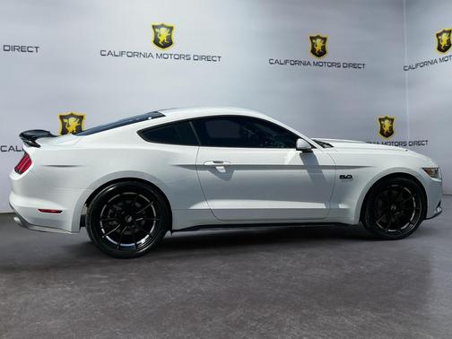 OXFORD WHITE 2017 Ford Mustang GT