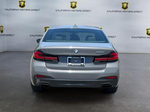 2022 BMW 530 i