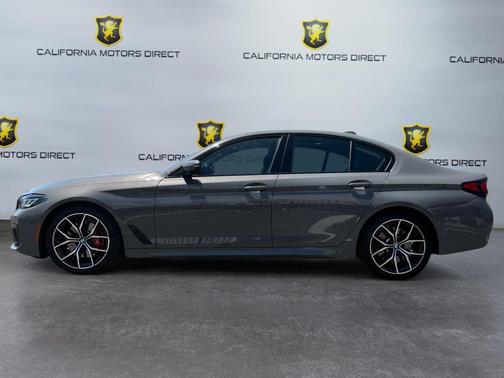 2022 BMW 530 i