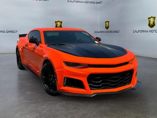 Nightfall Gray Metallic 2017 Chevrolet Camaro 2LT
