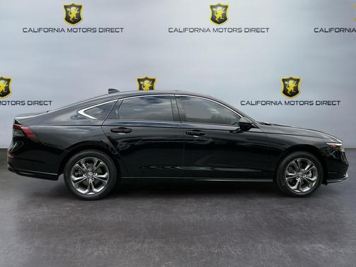Crystal Black Pearl 2023 Honda Accord Hybrid EX-L