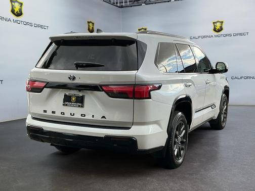 2023 Toyota Sequoia Platinum