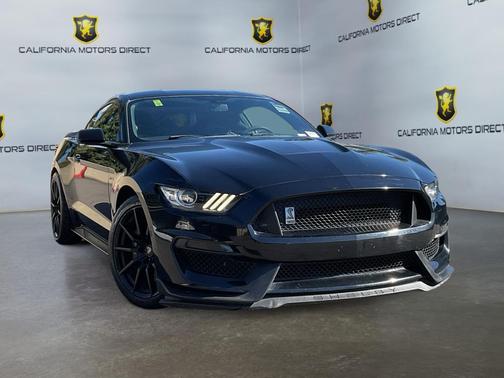 2016 Ford Shelby GT350 Base
