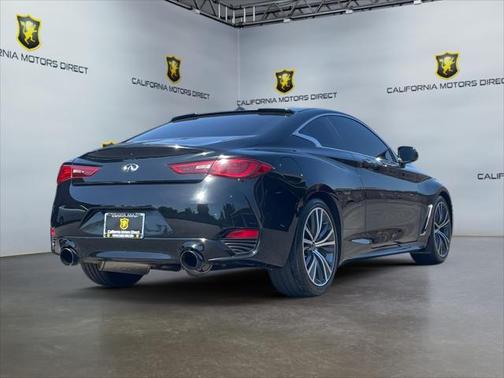 2018 INFINITI Q60 3.0T LUXE