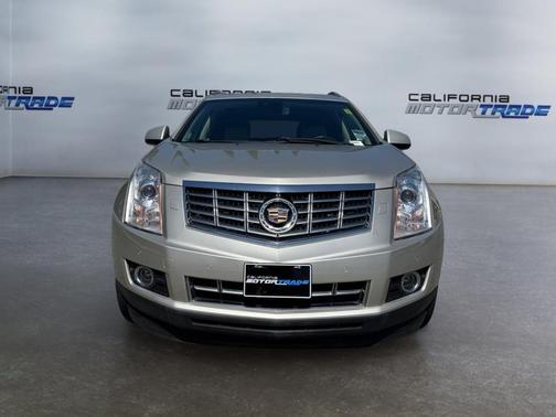 Silver Coast Metallic 2013 Cadillac SRX Premium Collection