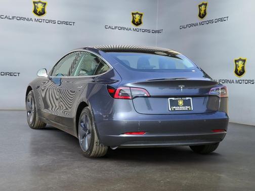 2020 Tesla Model 3 Standard Range Plus