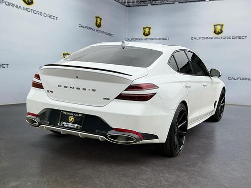 2022 Genesis G70 3.3T
