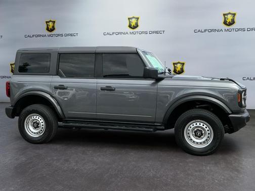 CARBONIZED GRAY METALLIC 2025 Ford Bronco Base