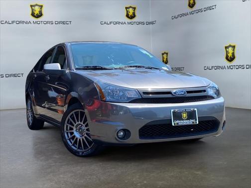 2010 Ford Focus SES