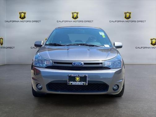 2010 Ford Focus SES