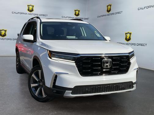 2025 Honda Pilot Touring 8-Passenger