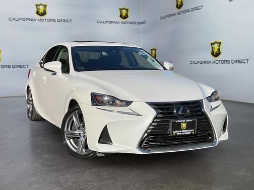 2018 Lexus IS 300 Base