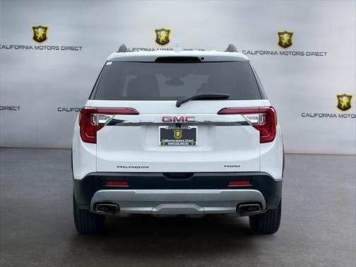 2023 GMC Acadia AWD SLT