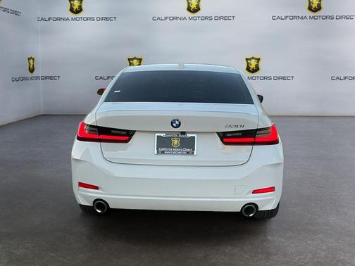 2023 BMW 330 330i