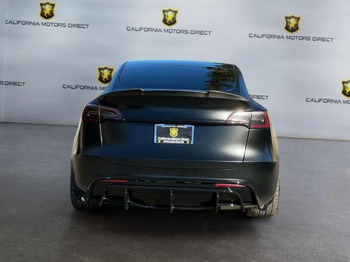2023 Tesla Model Y Performance Dual Motor All-Wheel Drive