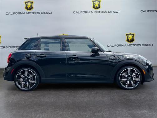 2023 MINI Hardtop Cooper S