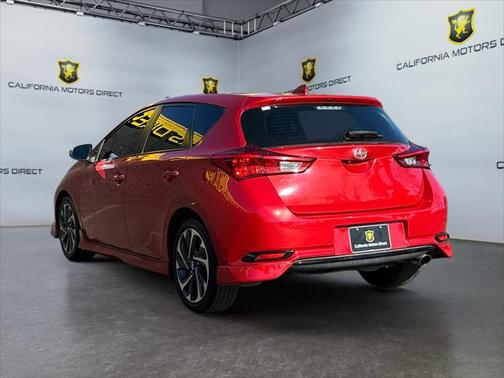 2016 Scion iM Base