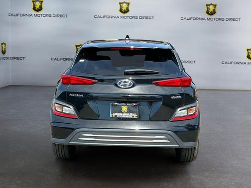 2023 Hyundai KONA EV SE