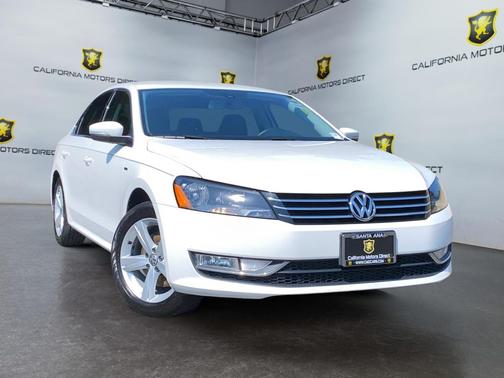 2015 Volkswagen Passat 1.8T Limited Edition