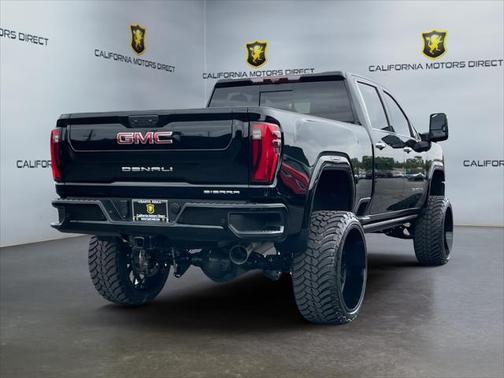 2024 GMC Sierra 2500 Denali