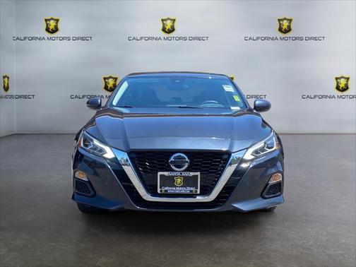2022 Nissan Altima 2.5 SV