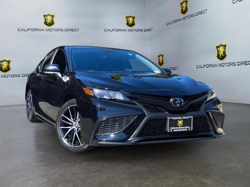 2023 Toyota Camry SE