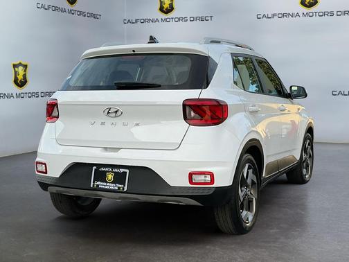 2021 Hyundai VENUE SEL