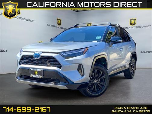 2024 Toyota RAV4 Hybrid SE