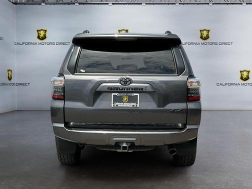 Magnetic Gray Metallic 2021 Toyota 4Runner SR5 Premium