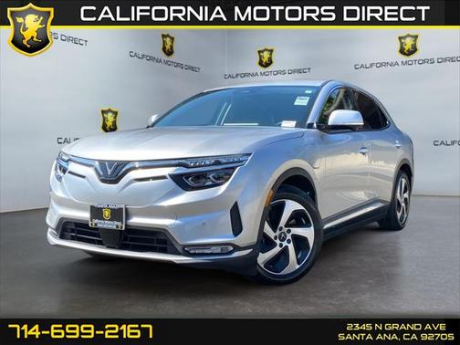 2023 VinFast VF 8 Eco