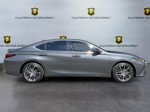 2024 Lexus ES 300h Base