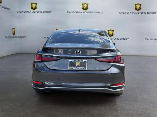 2024 Lexus ES 300h Base