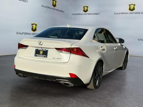 2018 Lexus IS 300 Base