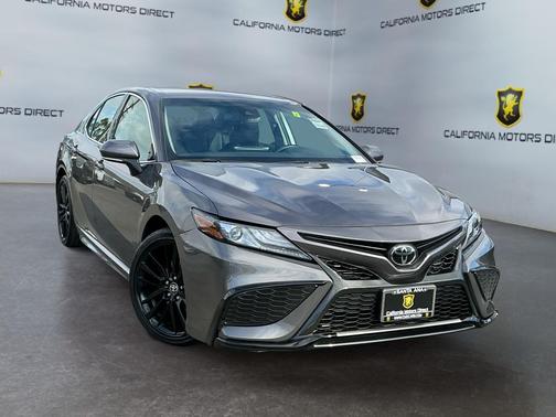 Predawn Gray Mica 2024 Toyota Camry XSE