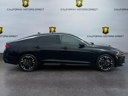 Ebony Black 2021 Kia K5 GT-Line