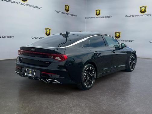 Ebony Black 2021 Kia K5 GT-Line