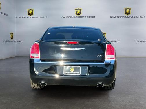 2012 Chrysler 300 Limited