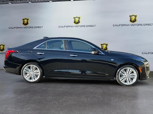 2023 Cadillac CT4 Premium Luxury