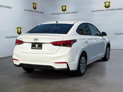 2020 Hyundai Accent SE