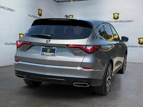 Liquid Carbon Metallic 2023 Acura MDX Technology Package