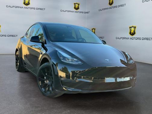 2023 Tesla Model Y Long Range Dual Motor All-Wheel Drive