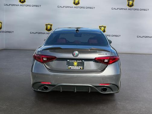 2019 Alfa Romeo Giulia Ti Sport