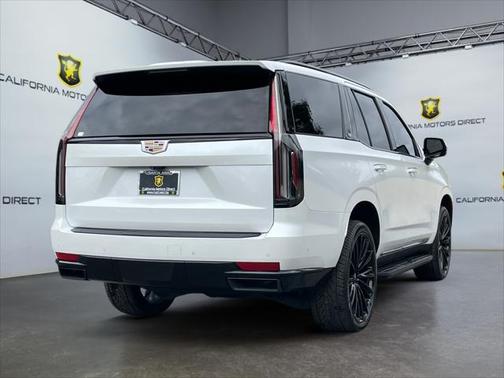 2022 Cadillac Escalade Premium Luxury