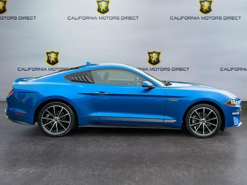 2020 Ford Mustang EcoBoost